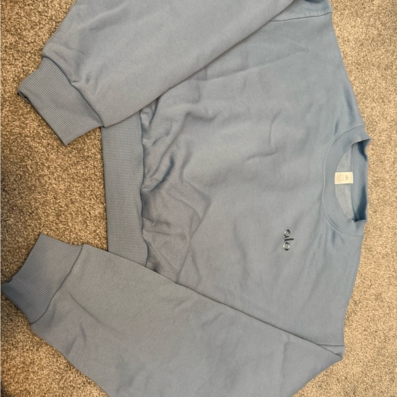 Alo Celestial Blue Crop Sweatshirt NWOT - Picture 5 of 6